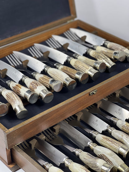 24 Piece Deer Cutlery Set